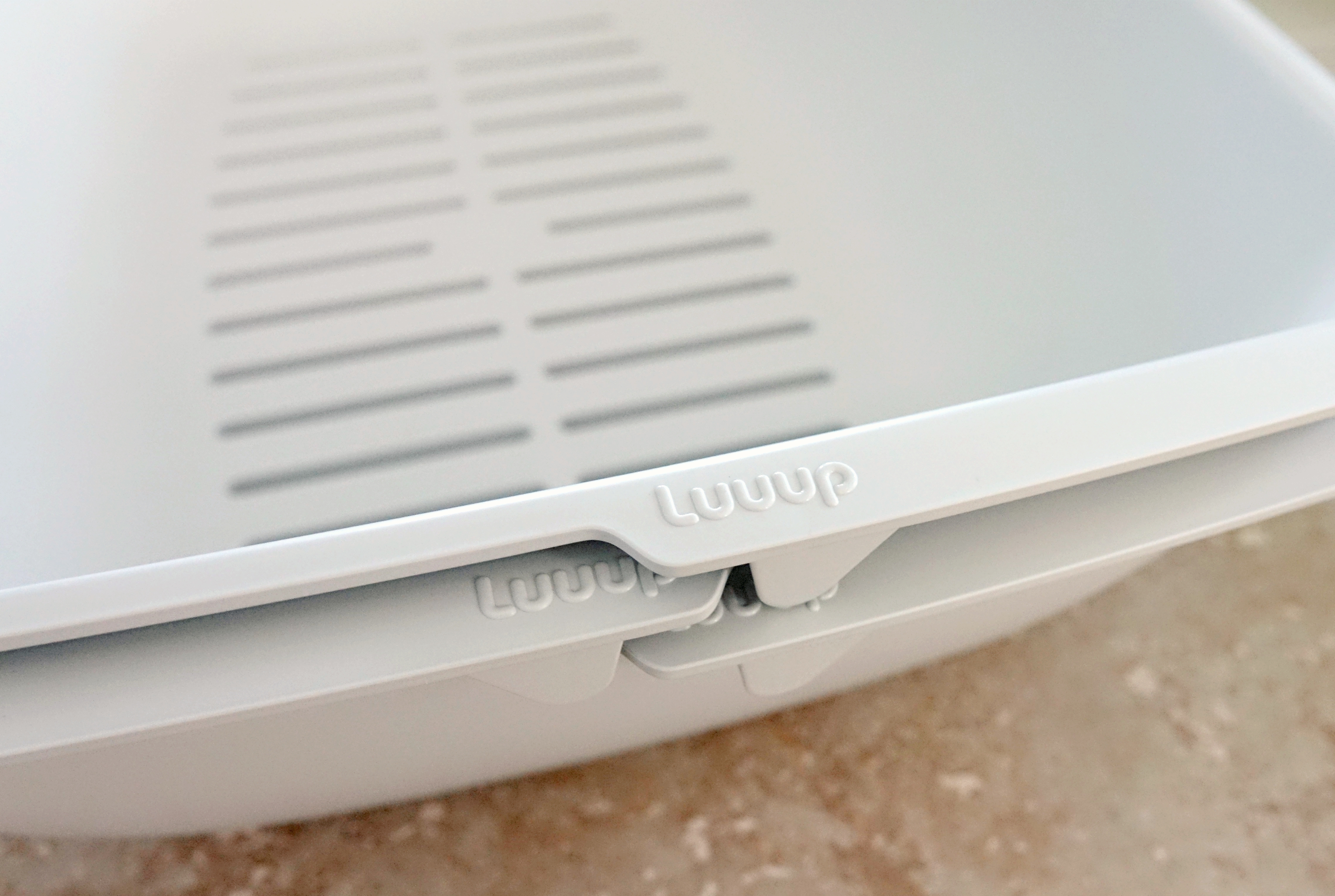 luuup litter box setup, best litter boxes, litter box review, litter box for big cats, litter box for picky cats